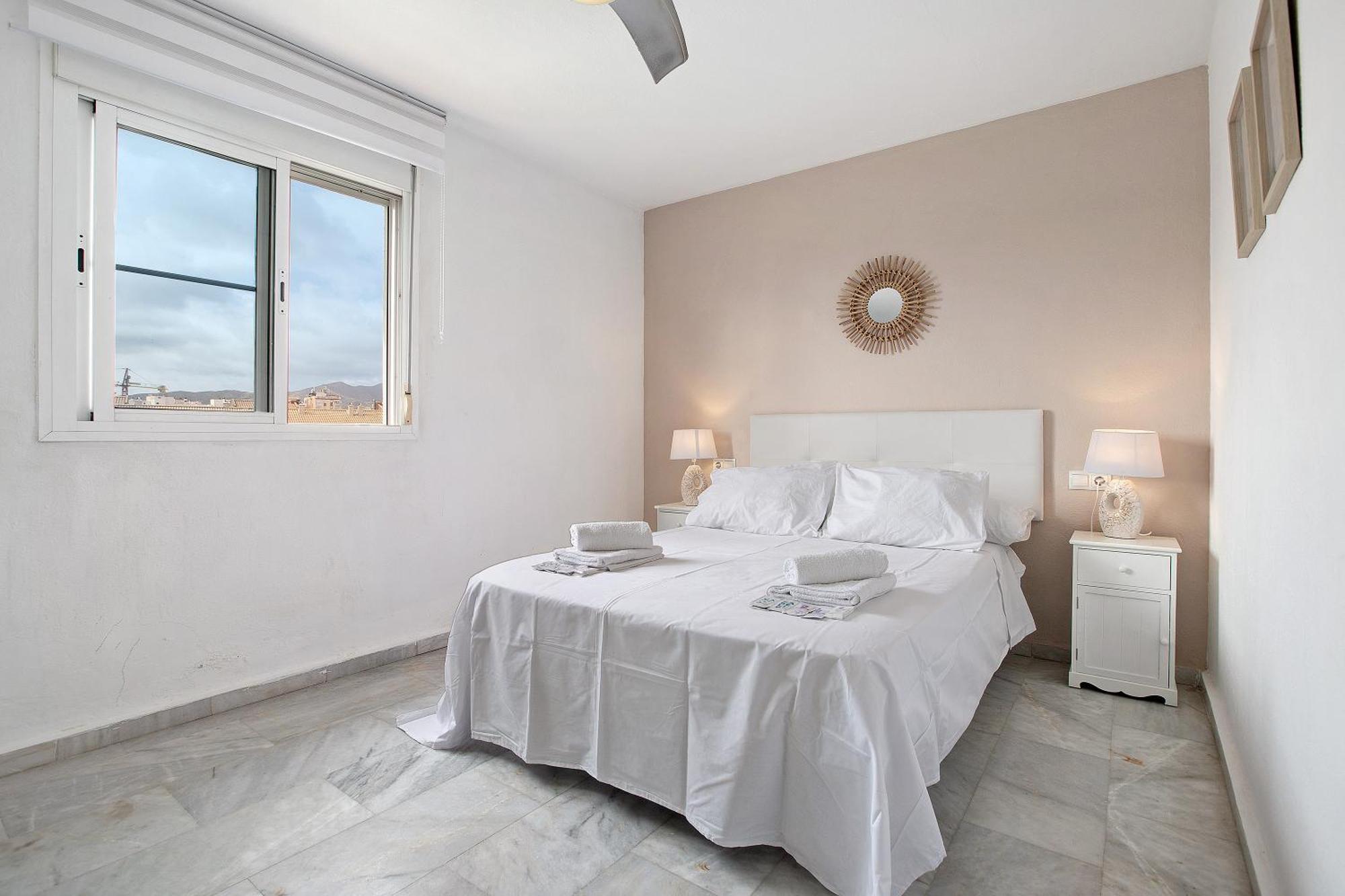 Atico Duplex En Malaga Apartment Exterior foto