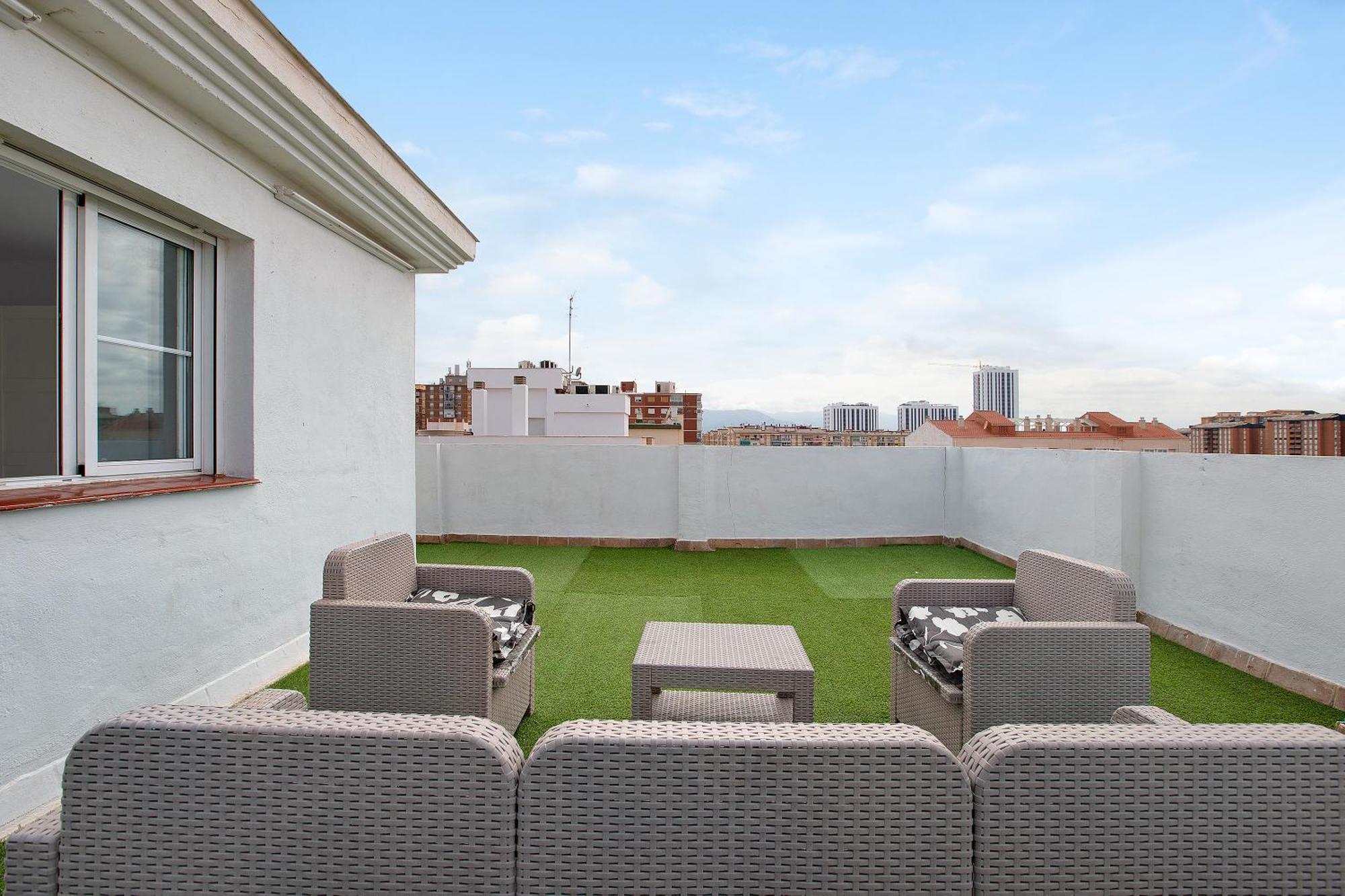 Atico Duplex En Malaga Apartment Exterior foto