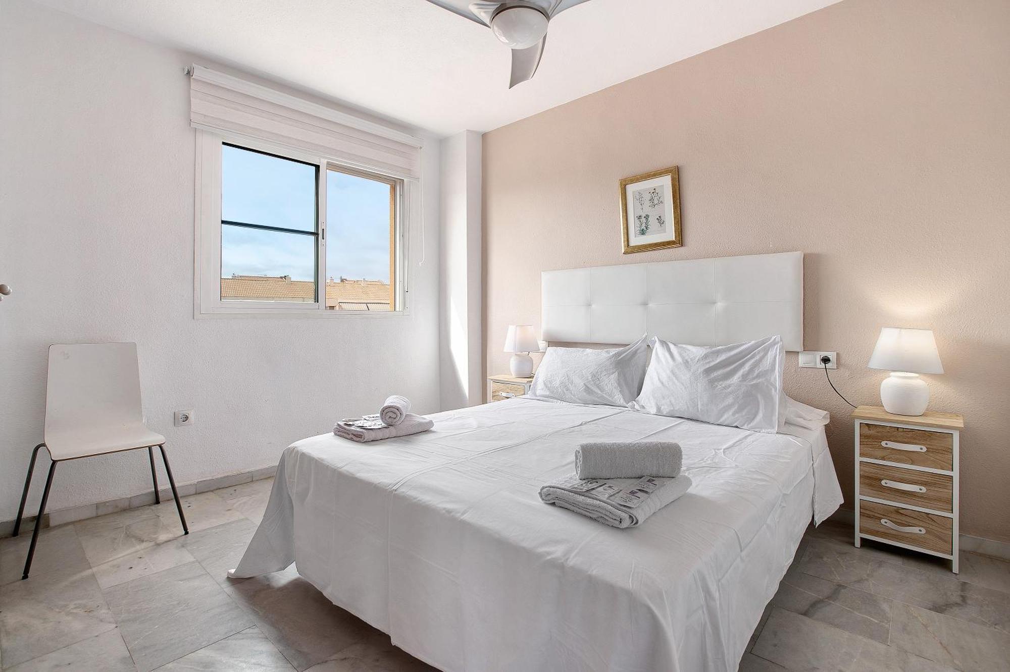 Atico Duplex En Malaga Apartment Exterior foto