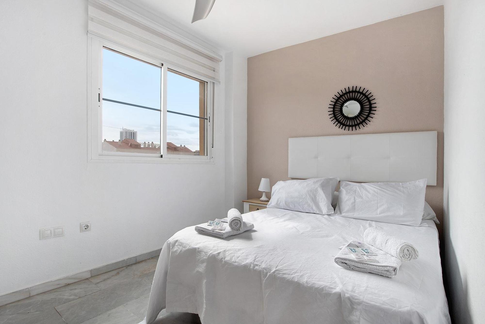 Atico Duplex En Malaga Apartment Exterior foto